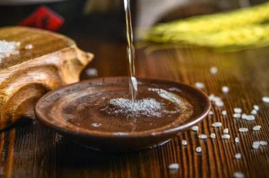 醫(yī)用酒精和食用酒精的區(qū)別是什么？